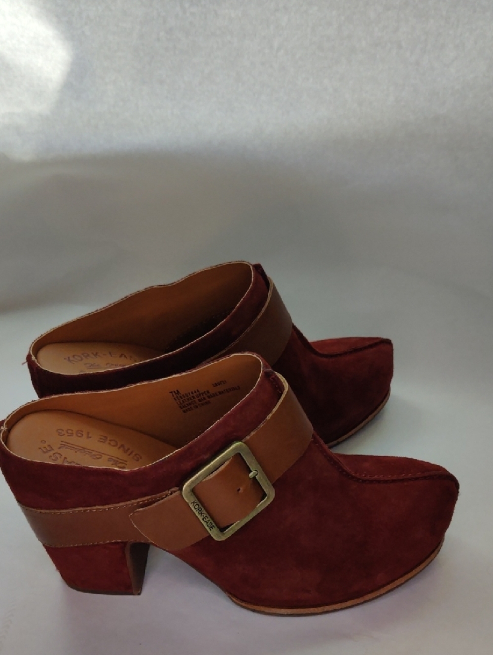 Kork-Ease Women's Burgundy Suede Clog with Tan Leather Strap Size 7 - Picture 5 of 12